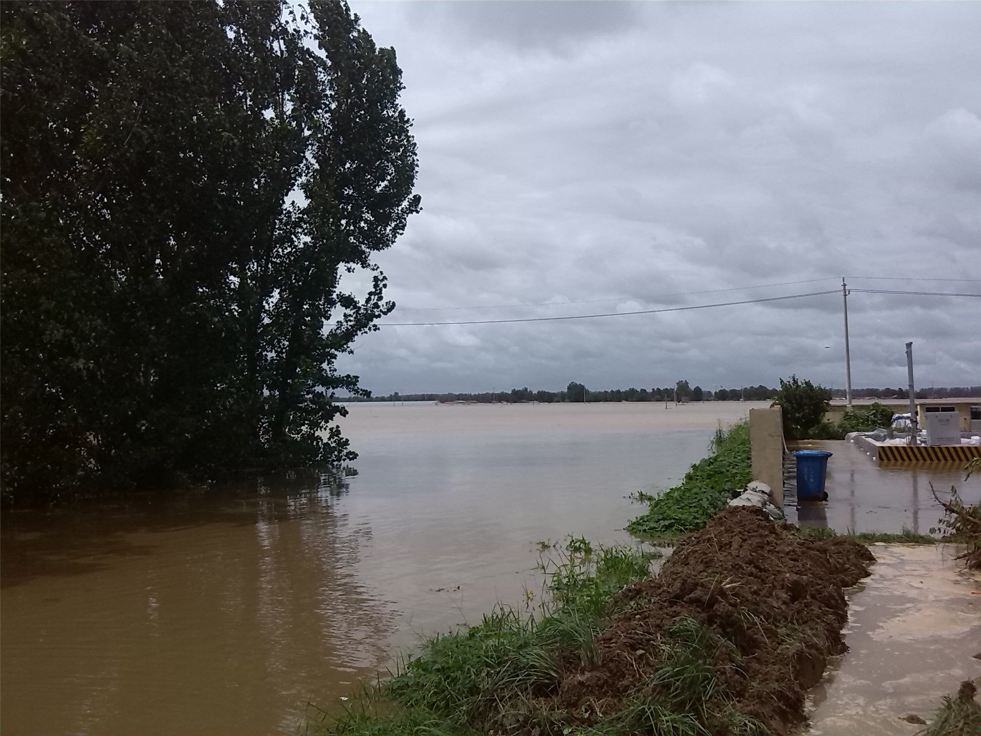 �ǹ��ɶԹ���-׷�󿵽�,����һ������